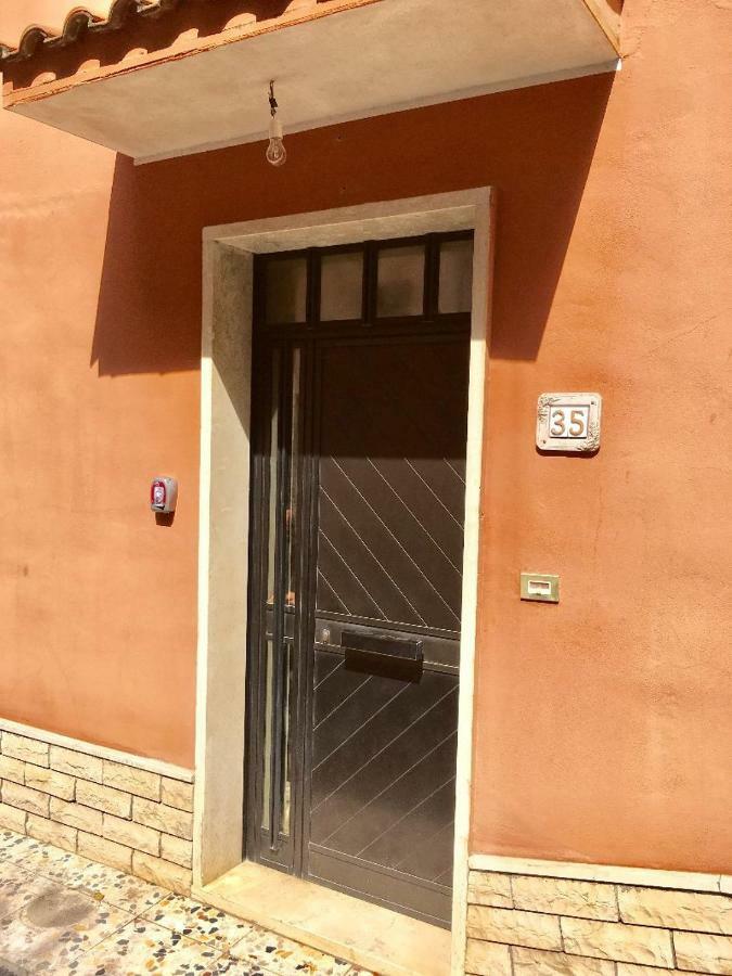 Appartamento Di Giuseppe Sonnino Экстерьер фото